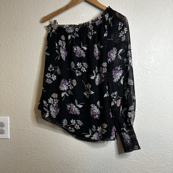 White House Black Market Women's Medium One Shoulder Top Balloon Sleeve Floral - Picture 4 of 5